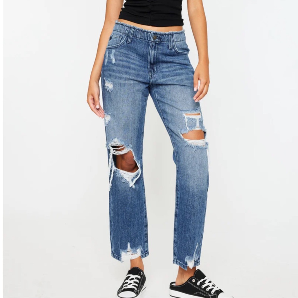 KanCan Ariela High Rise Straight Leg Distressed Knee Blue Jeans Raw Hem Frayed